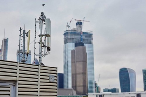EE has said it will be launching 5G within 16 UK cities in 2019