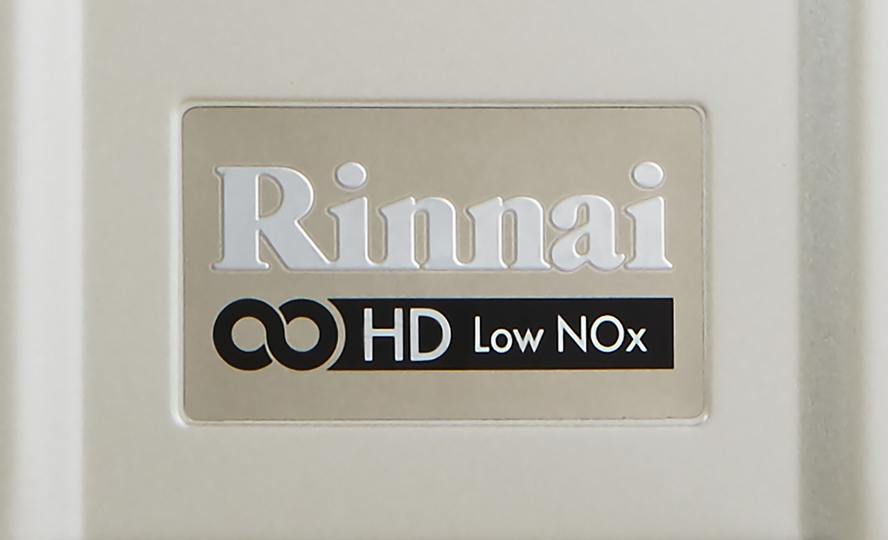 The Rinnai Infinity Solo combines continuous flow hot water and a stainless steel storage cylinder
