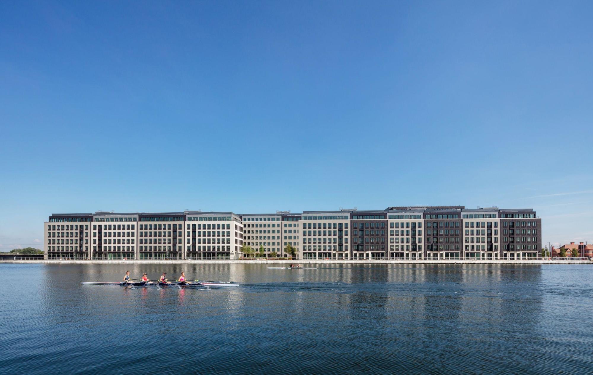 US Hedge Fund Sues DPK Over Royal Albert Dock Regeneration Deal