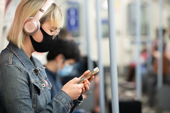 Three and EE to Provide High-Speed Mobile Coverage for Entire London Underground