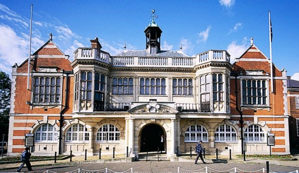 Barnet Town Hall, Hendon