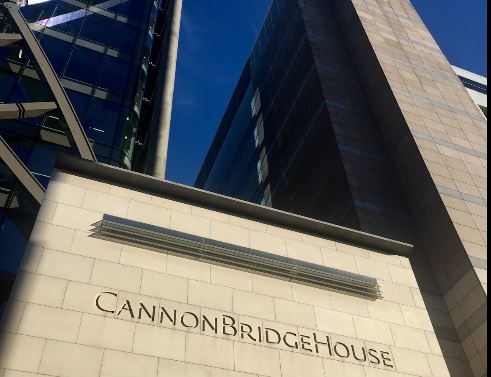 Cannon Bridge House