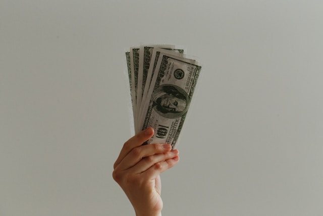 JLL Invests $4.75m in Loans to 18 Green Startups  
