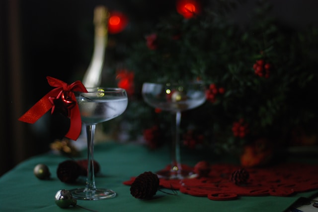 1 in 3 Gen Z Employees Feel Pressure to Drink at Christmas Parties