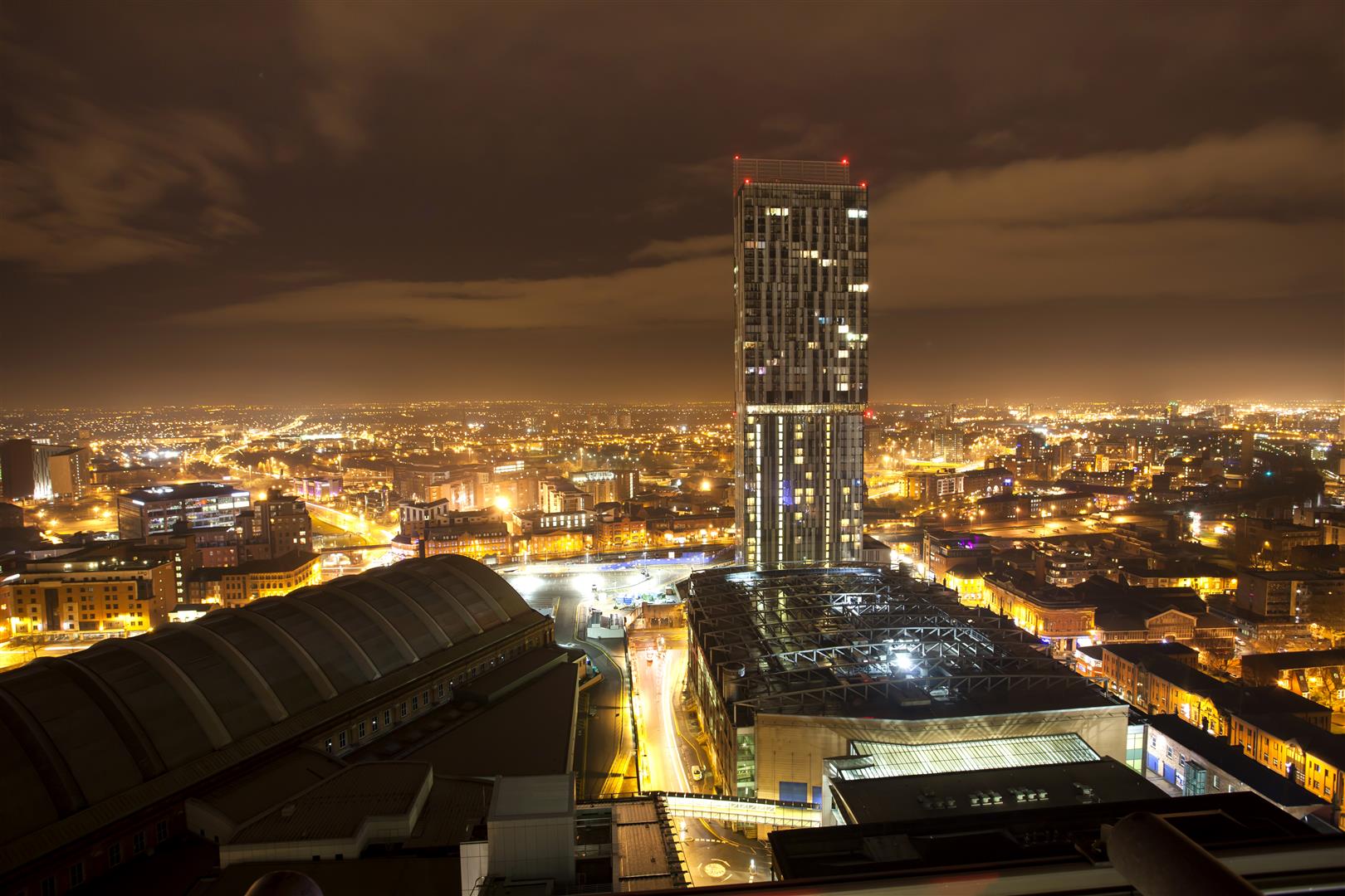 Manchester saw big rises in the acquisition of office space