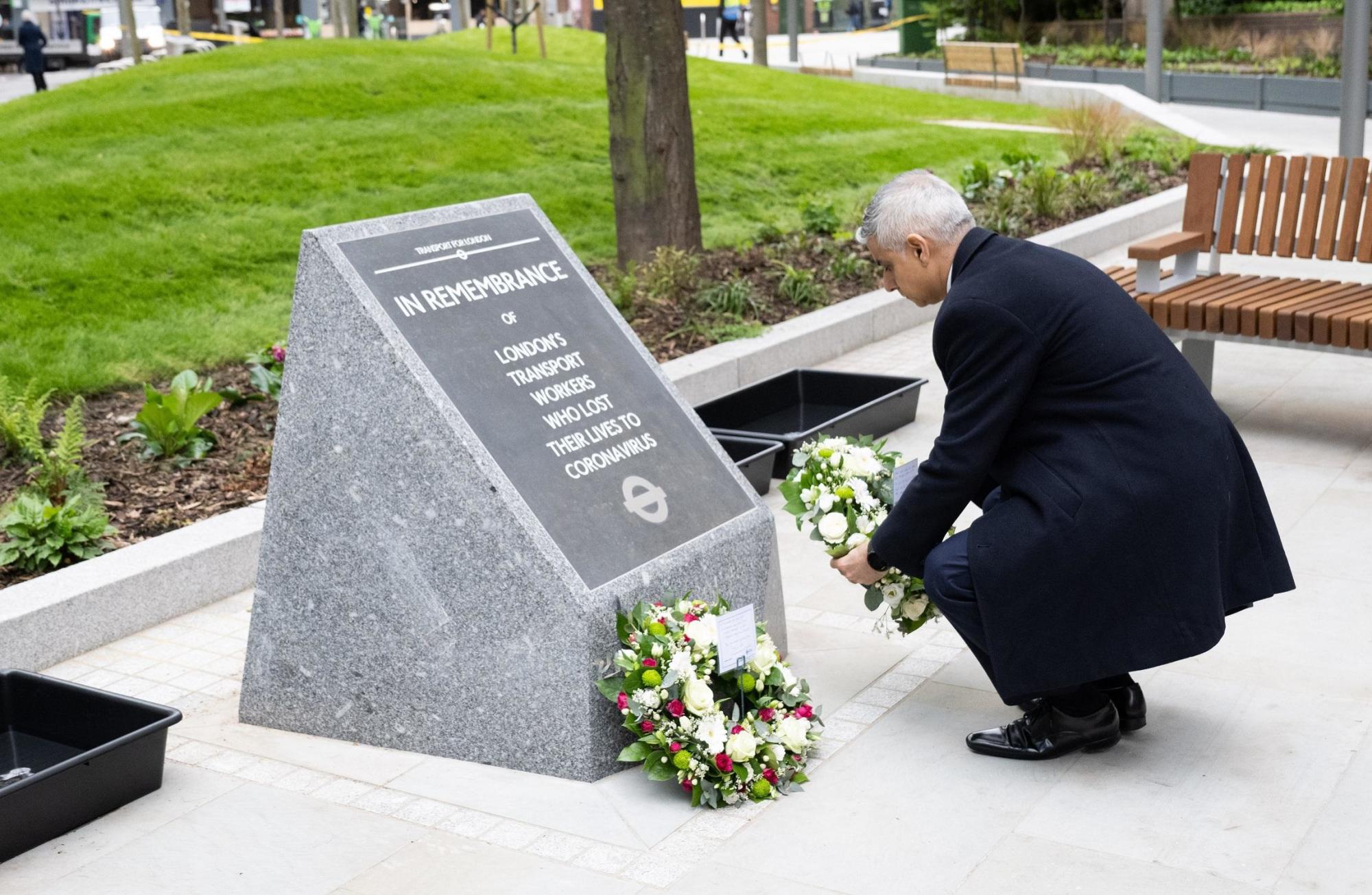 Memorial to Transport Workers who Lost Their Lives to COVID-19 Unveiled