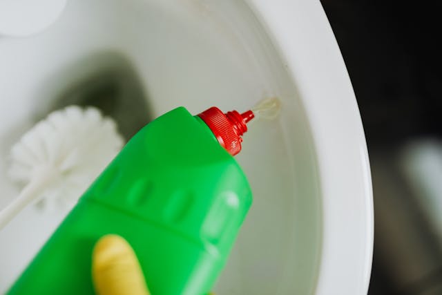 CHSA Warns Against Misleading 'Green' Claims in Cleaning Chemicals