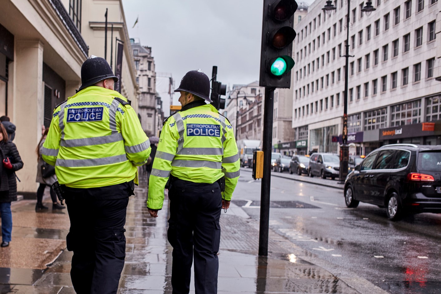 Churchill Wins Soft FM Contract With Met Police