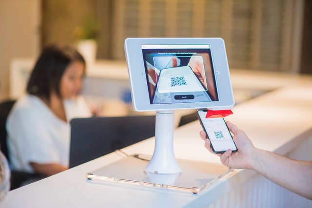 Should You Digitise Your Visitor Management?