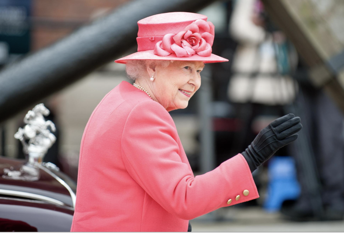 Applications Open to Design Queen Elizabeth II Memorial