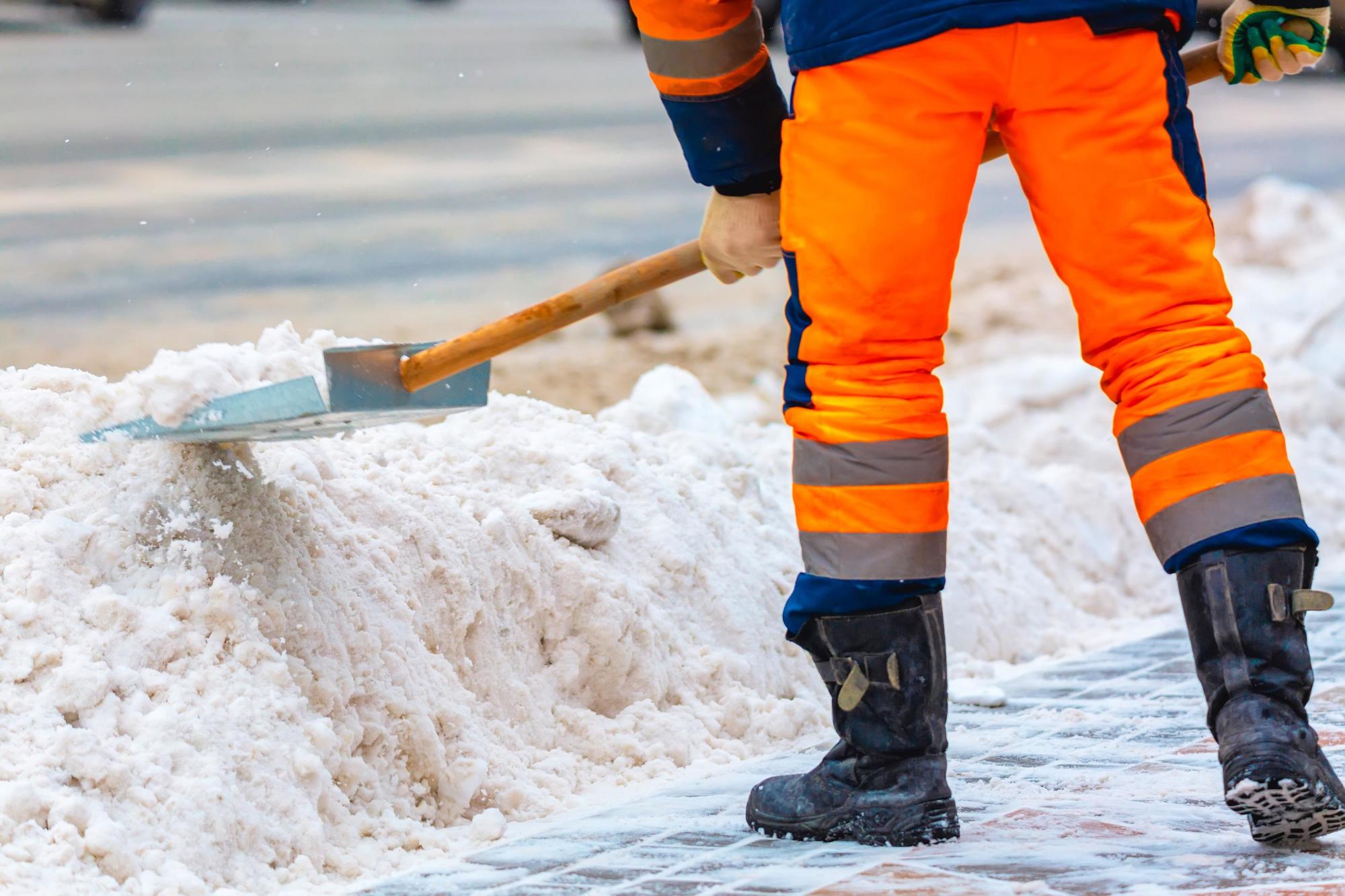 Keeping Commercial Buildings and Grounds Safe in Storms