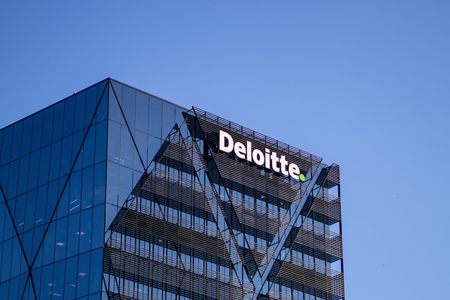 Deloitte Closing Four UK Offices As Employees are Offered Full-Time Remote Working