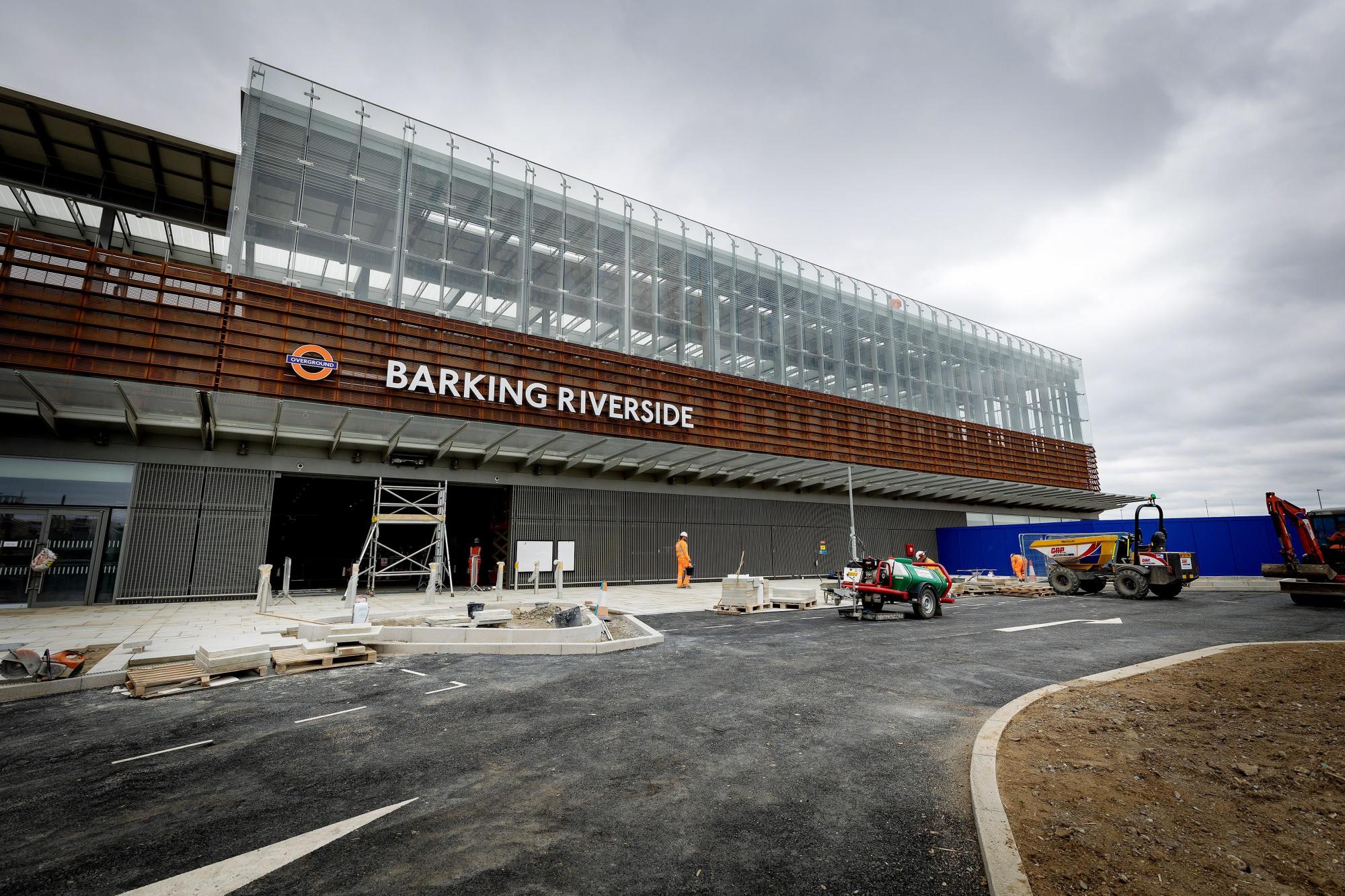 London's Newest Railway Station - Barking Riverside to Open Summer 2022