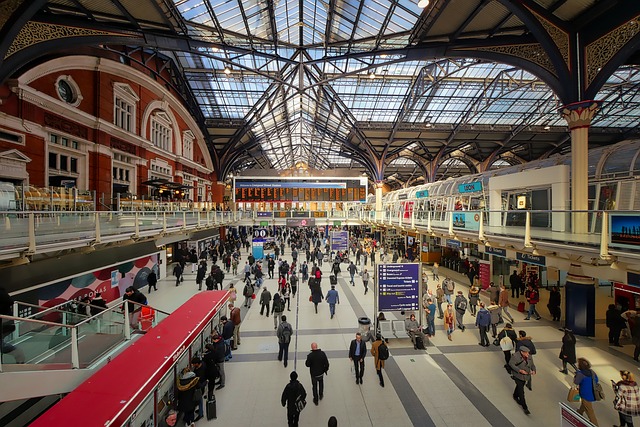 Stephen Fry Joins List of Celebrities to Oppose Liverpool Street Plans